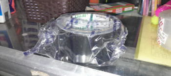 Lakban hitam