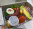  Makanan Rapat  