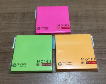 Sticky Notes warna besar