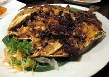 Ikan kaneke bakar