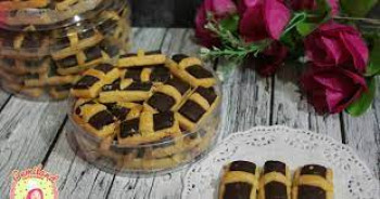 Kue Kering Stik Coklat