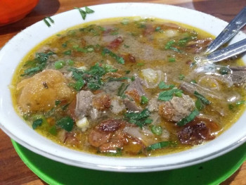 Sop Saudara (Daging)