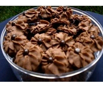 kue coklat kacang