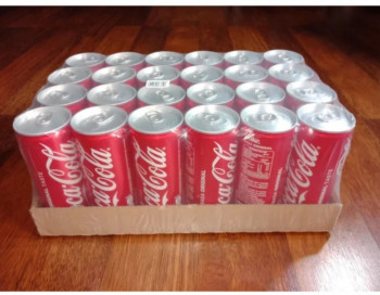 Coca Cola Kaleng 330 ml isi  24 pcs