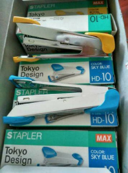 Stapler Max HD-10 Uk. Kecil