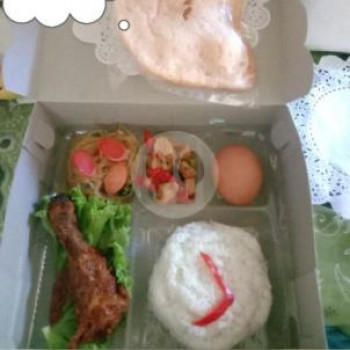 PAKET NASI