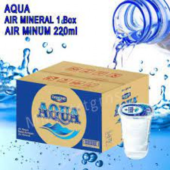 Air Mineral Gelas Aqua