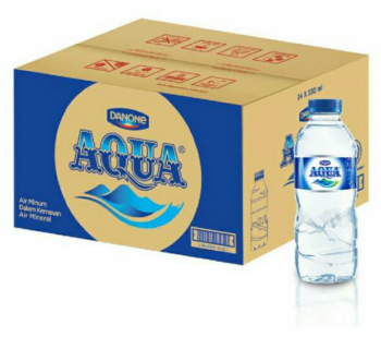 Air Mineral Merk Aqua 330 ml