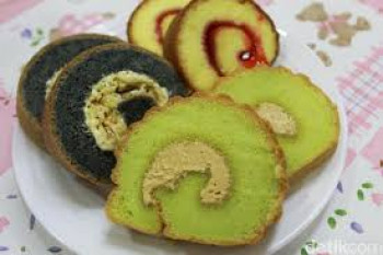 Roll Gulung (Bolu Gulung)