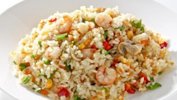 Nasi Goreng Putih Seafood