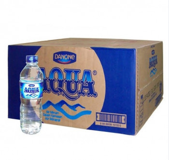 Air Mineral Aqua Botol 600 ml