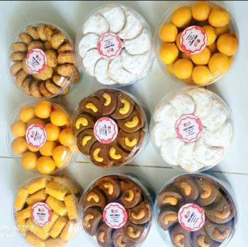 KUE KERING TOPLES SEDANG