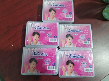 Cotton Bud