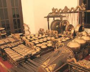 ALAT MUSIK GONG BALEGAJUR 1 PAKET