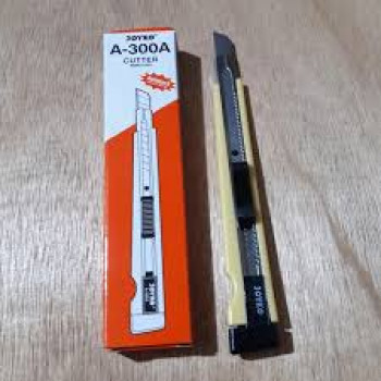 pisau cutter kecil