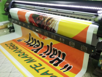 Cetak Spanduk dan baiho Cetak Spanduk dan baiho