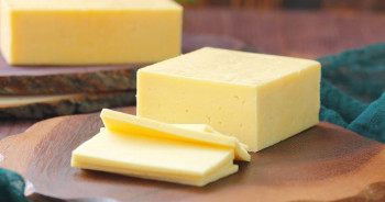 Keju cheddar