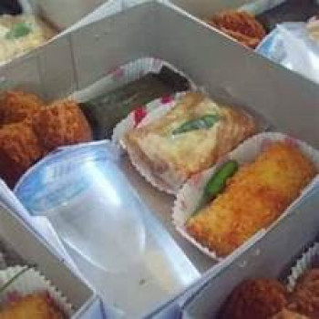 KUDAPAN / SNACK BOX