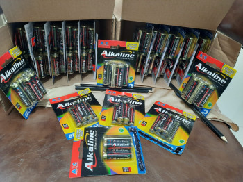 Baterai Alkaline AA