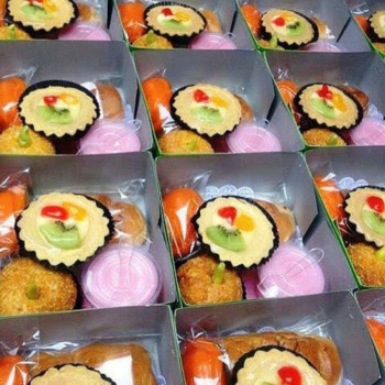 Makanan Ringan Box