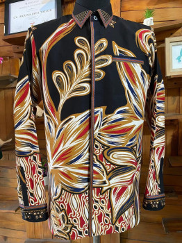 BAJU BATIK