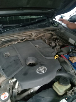 Pemeliharaan Kendaraan Toyota Hilux
