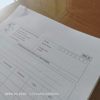 MR. 38 / Pemakaian Kasa dan Alat Instrumen- REKAM MEDIK/REKAM MEDIS
