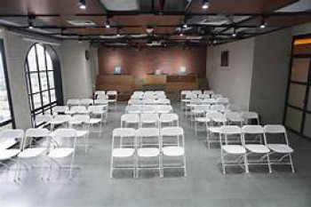 SEWA RUANGAN PERTEMUAN
