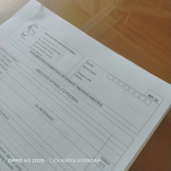 MR.32 Dokumentasi Peberian Informasi Tindakan Anestesi (Hal 1-2)- REKAM MEDIK/REKAM MEDIS