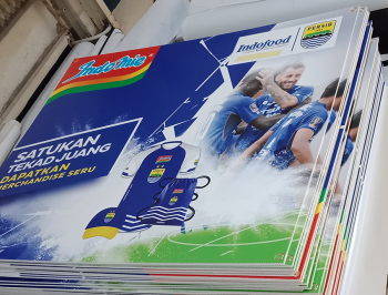 Cetak mockup impraboard (sticker ukuran 60cm x 80 cm)