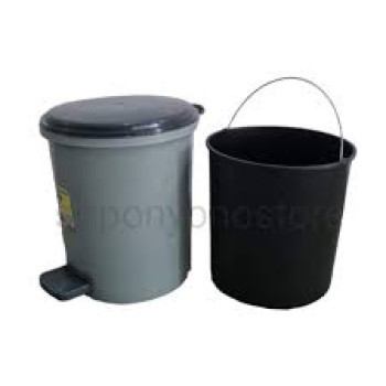 Tempat Sampah  Pedal Injak