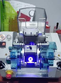 Pemeliharaan mesin filling and sealing straw