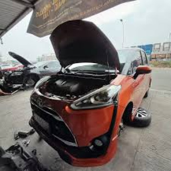 CV. INDO OTOGENIUS - Paket Pemeliharaan Kendaraan Dinas Toyota Sienta