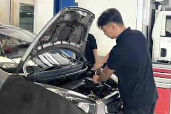 CV. INDO OTOGENIUS - Paket Pemeliharaan Kendaraan Dinas Kia Pregio