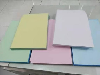 Kertas NCR (Warna)